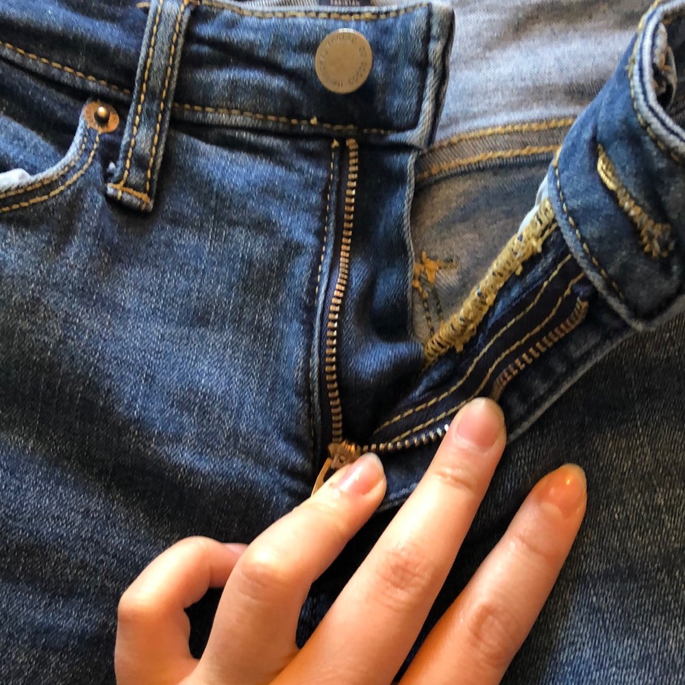 High Rise Skinny Jeans - Picture 6 of 9